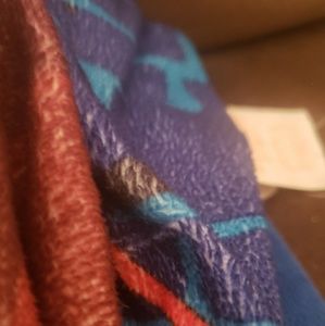 Meet your Posher, Madochee